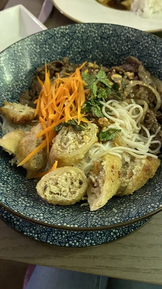 Beef Vermicelli Spring Rolls